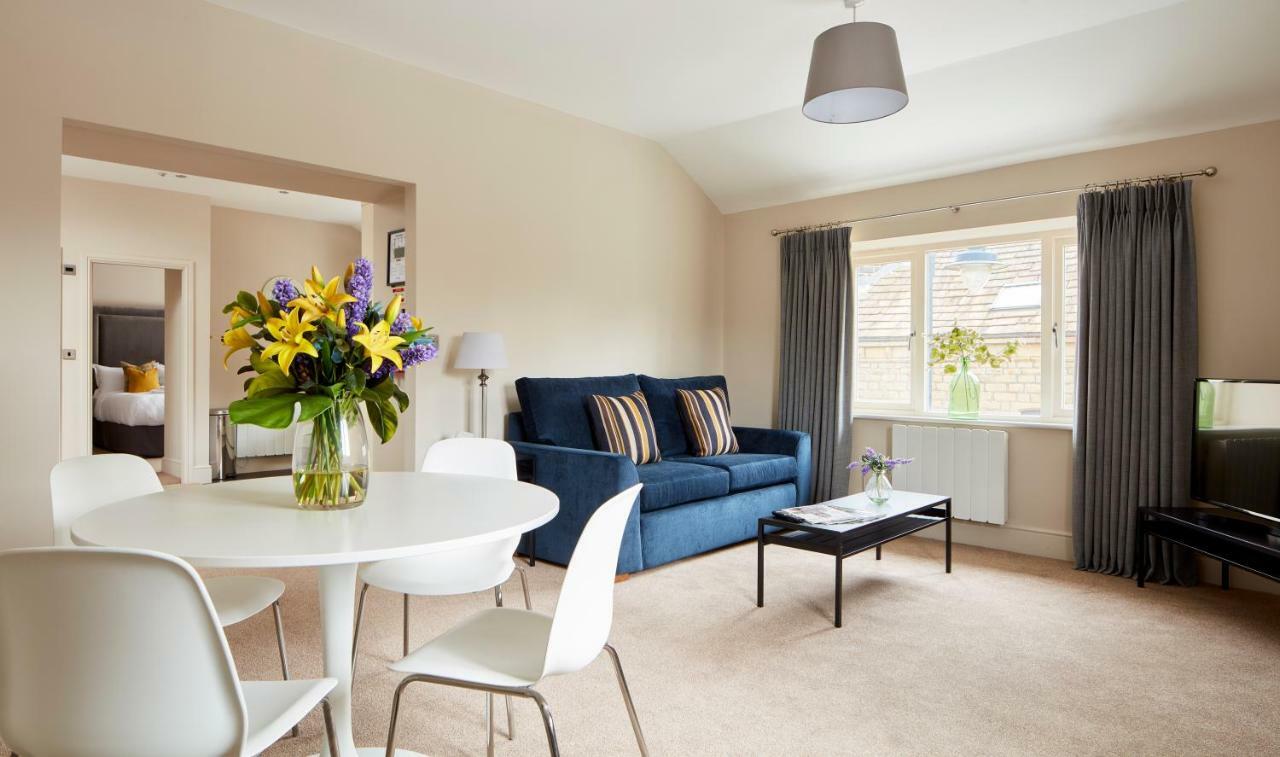 Rooms By Bistrot Pierre At The Crescent Inn Ilkley Kültér fotó